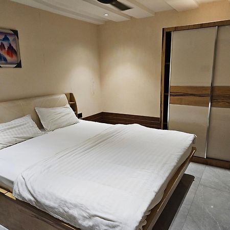 Stayez Studio Apartments インドール エクステリア 写真