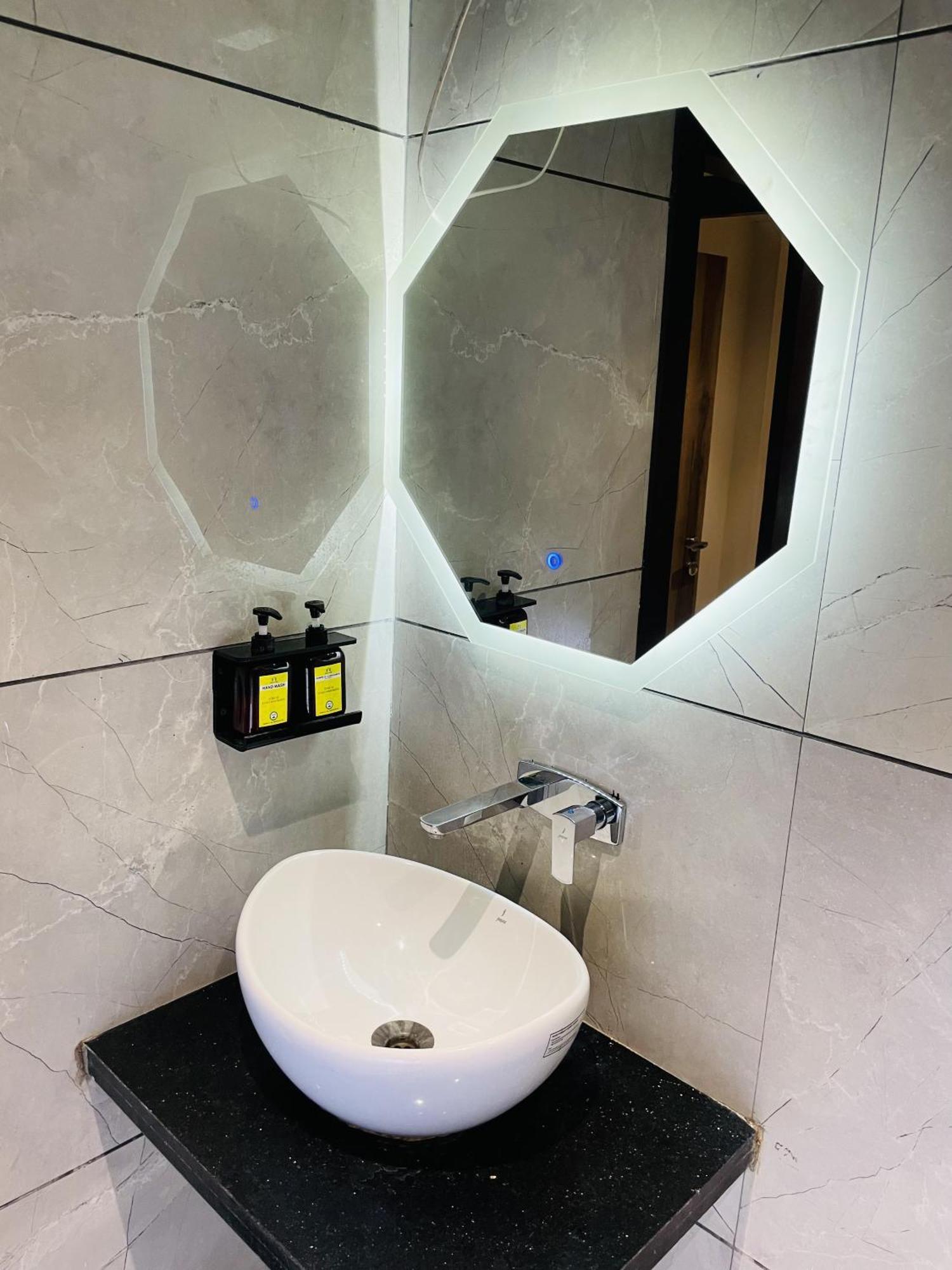 Stayez Studio Apartments インドール エクステリア 写真
